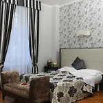 Aricia Otel 3*