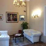 Aricia Otel 3*