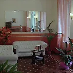 Otel Aricia
