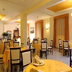 Otel Aricia 3*