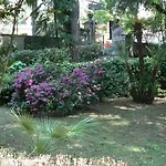Otel Aricia