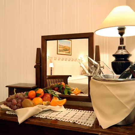 Aricia Otel 3*