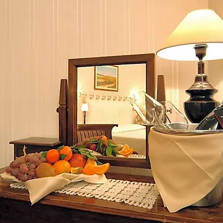 Otel Aricia 3*