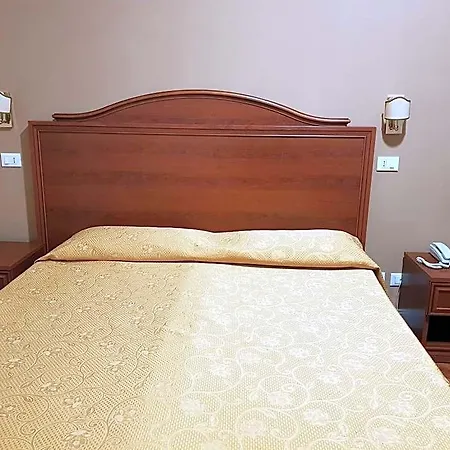 Aricia Hotel